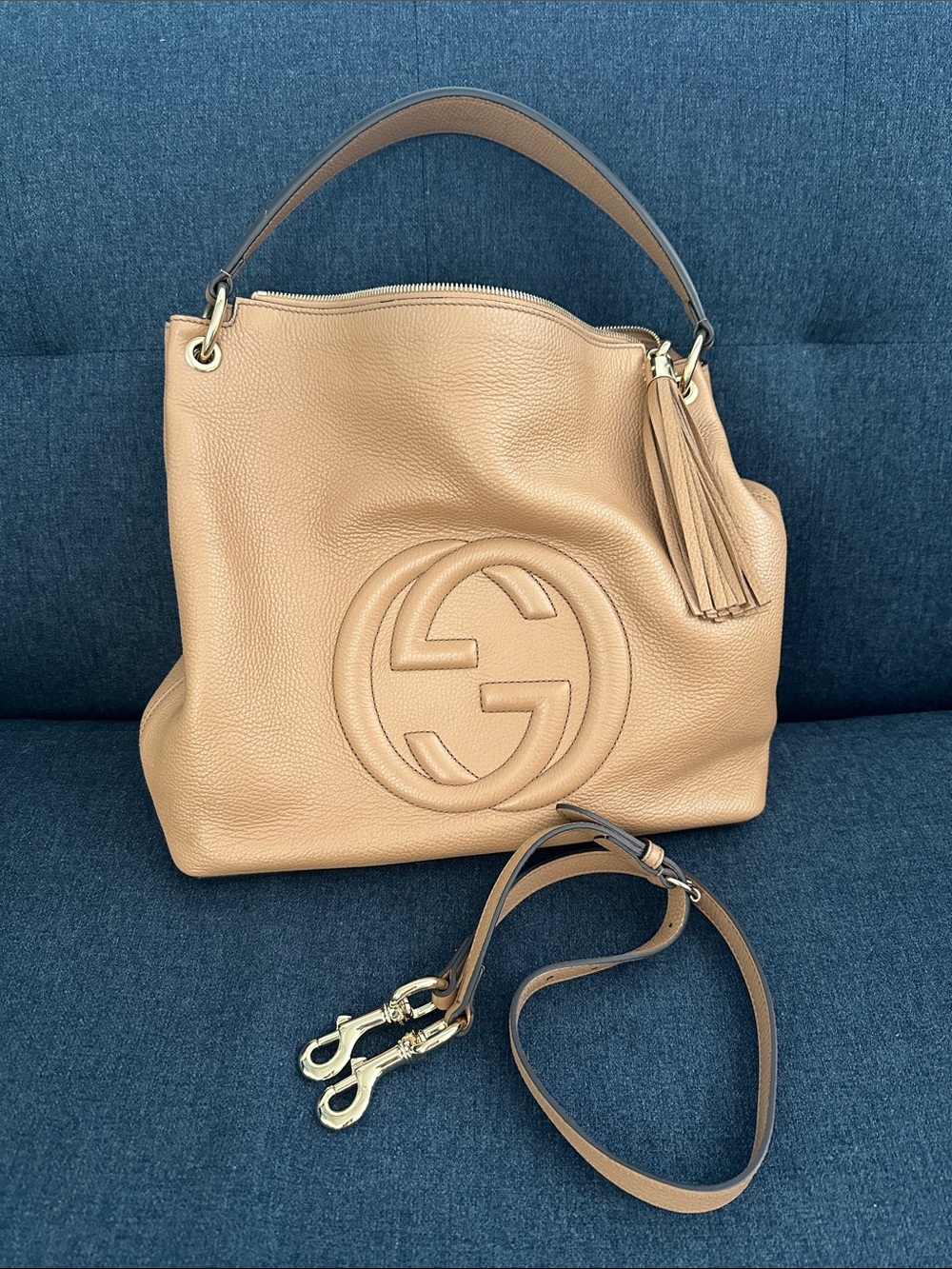 Gucci Interlocking G Soho Leather Hobo with Tassel and strap - like new